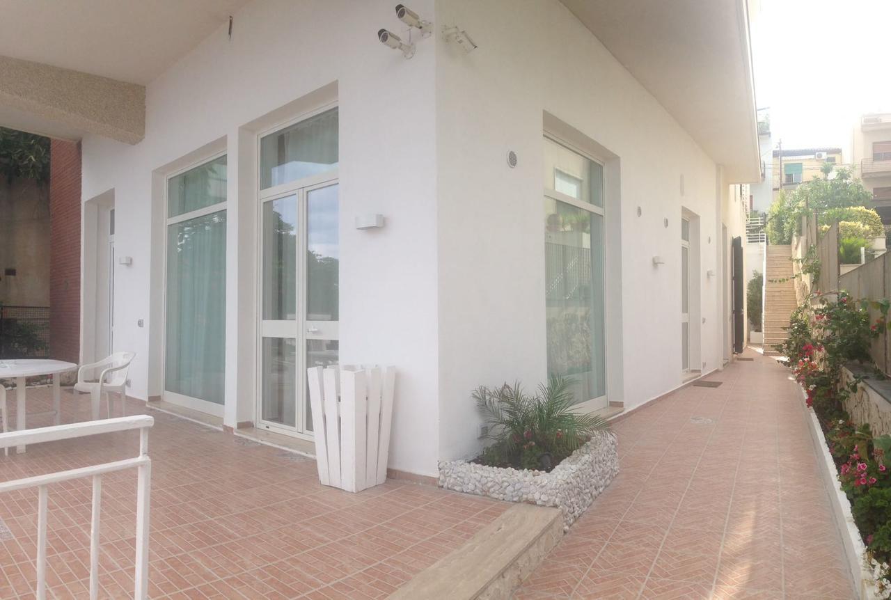 Appartamento In Villa Agnese Aci Trezza Dış mekan fotoğraf