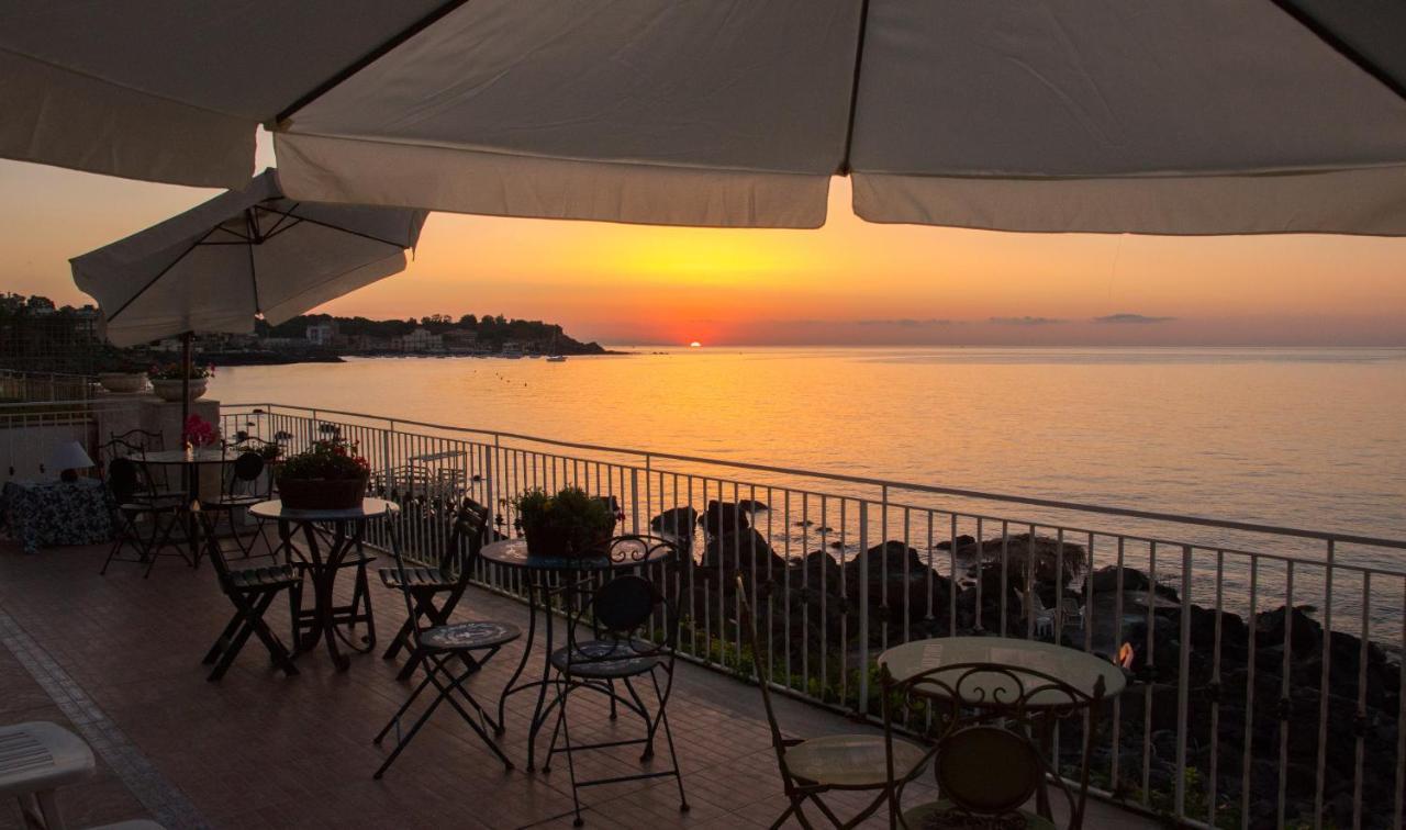 Appartamento In Villa Agnese Aci Trezza Dış mekan fotoğraf