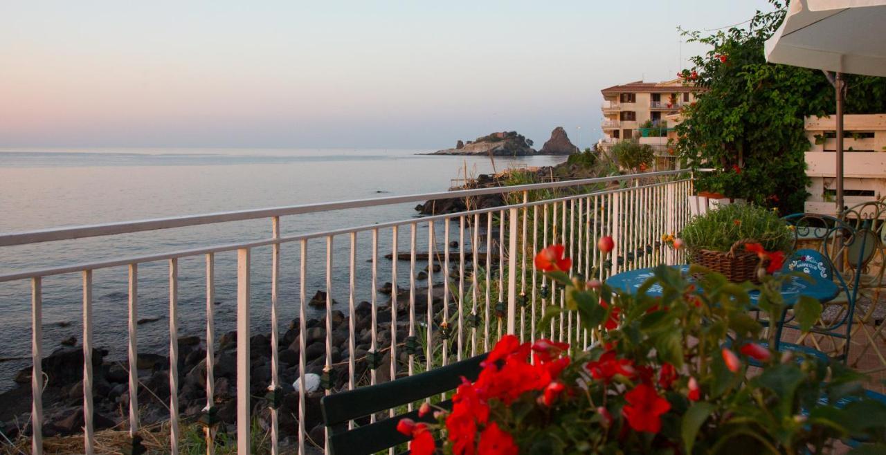 Appartamento In Villa Agnese Aci Trezza Dış mekan fotoğraf